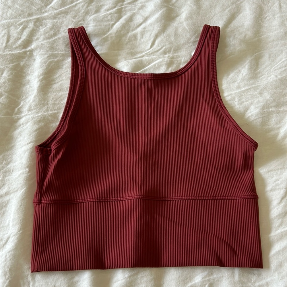 Lululemon top